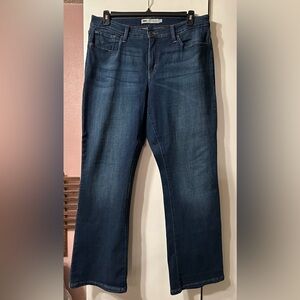Women’s Levi’s 512 Bootcut Blue Denim Jeans